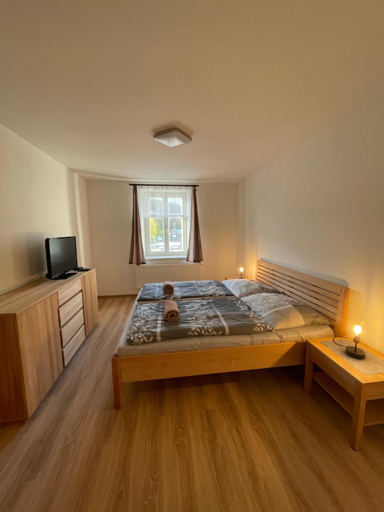 Apartman Kamenak Vimperk Eksteriør billede
